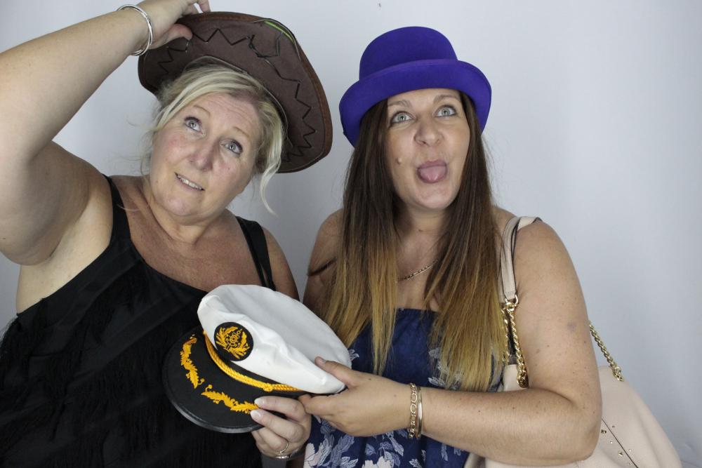 Lisa's 50th Birthday  | View more photos from the event at gallery.myphotoboothexperience.co.uk/u/MyPhotoBoothExperienceLtd/Lisas-50th-Birthday